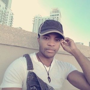 Meet your Posher, Hugue